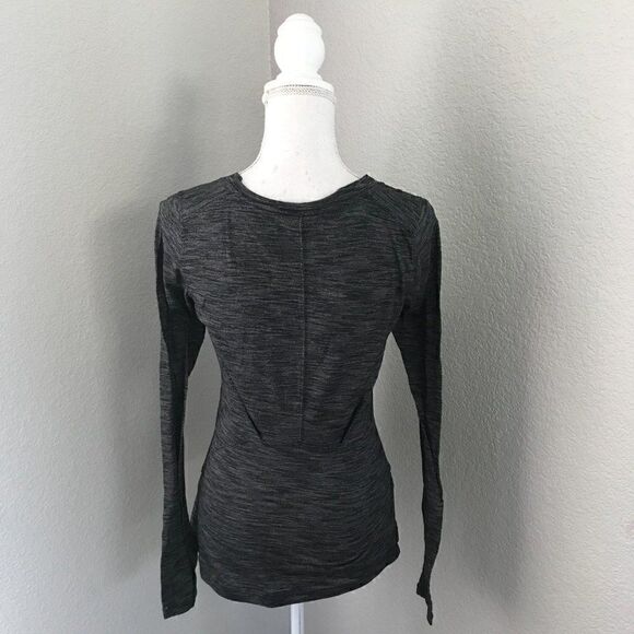Lululemon Women V-Neck Long Sleeve Workout Shirt - Picture 3 of 10